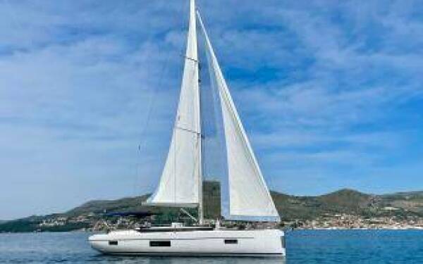 Bavaria C57 Holiday Blue Beyond