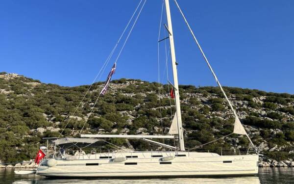 Bavaria Cruiser 40 Priceless