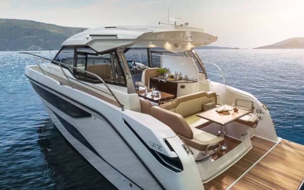 Bavaria SR36 Hard Top Lilian