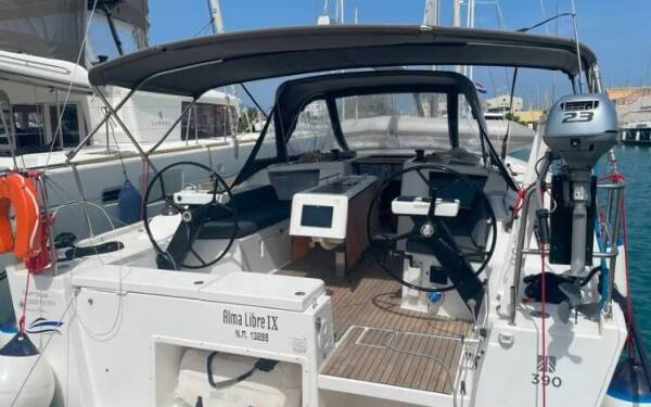 Dufour 390 Alma Libre IX