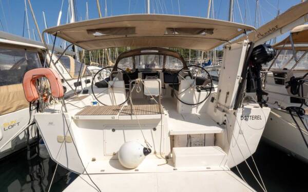 Dufour 460 GL DOTTEREL 