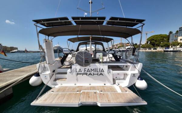 Dufour 470 La Familia