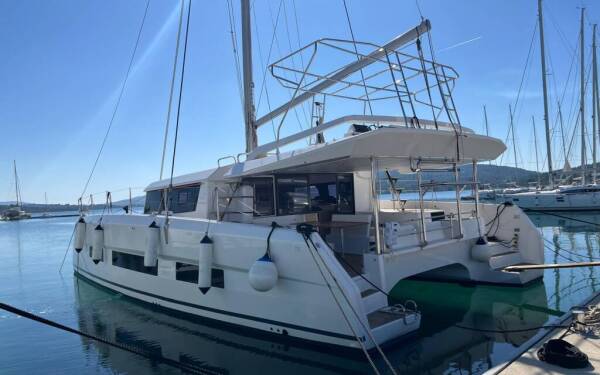 Dufour 48 Catamaran Dreamland