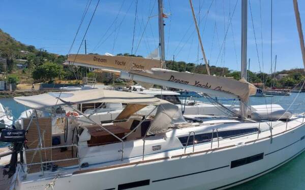 Dufour 520 GL HOPPER 