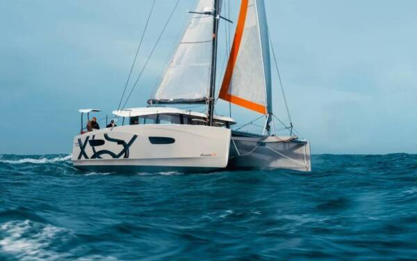 Excess 13 First Kiss