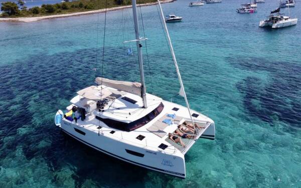 Fountaine Pajot Astrea 42 Ocean Allure