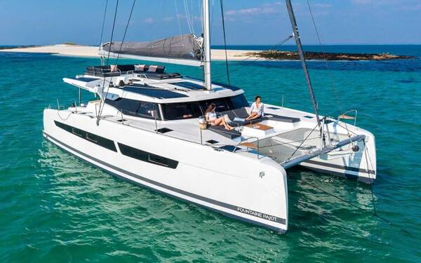 Fountaine Pajot Aura 51 Peace Out
