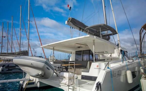 Fountaine Pajot Isla 40 Seabaris