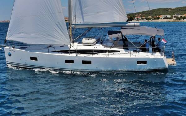 Jeanneau 54 Mystic Dreams