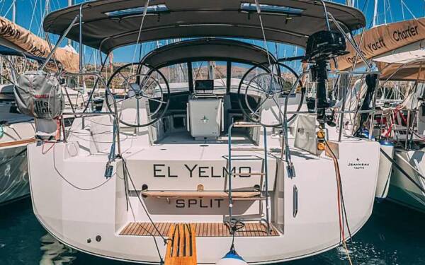 Jeanneau 54 El Yelmo