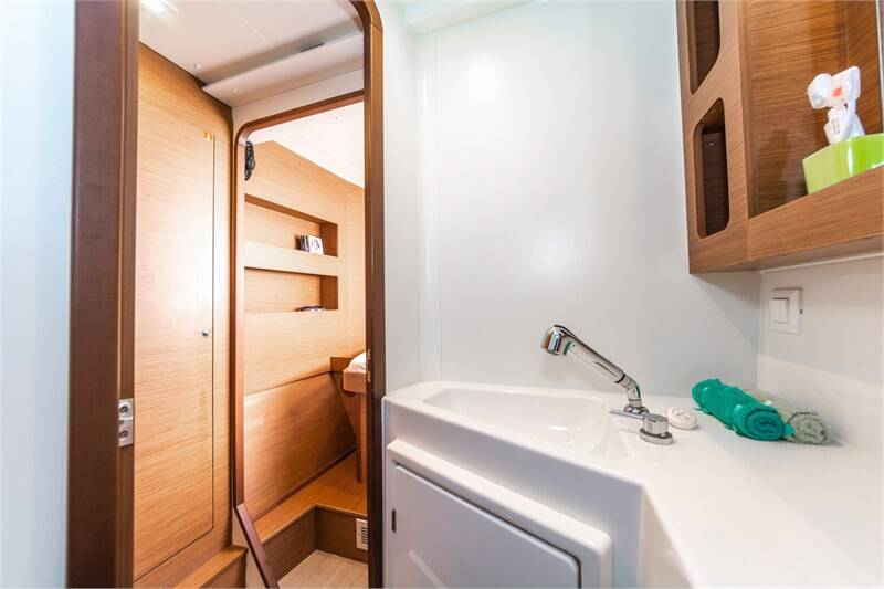 Lagoon 42 Marina III