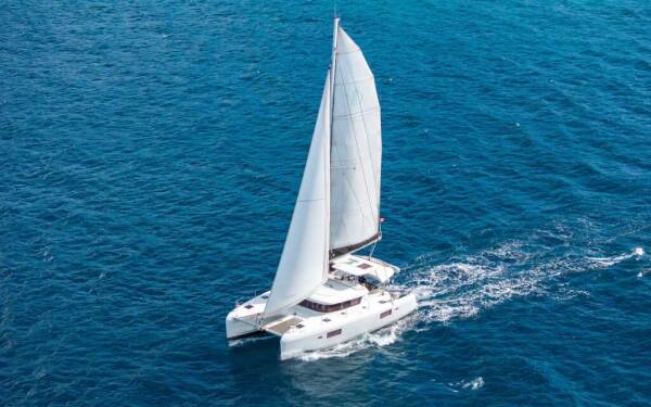 Lagoon 42 Arctic Fantasy II