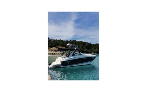 Monterey 295 Sport Yacht Kingfisher