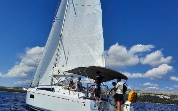 Oceanis 34.1 Sailing Spirit
