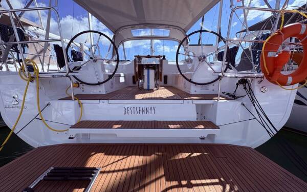 Oceanis 40.1 Bestsennyy