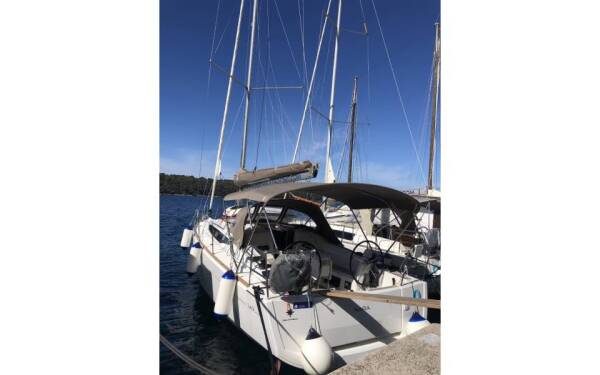 Sun Odyssey 349 Nara