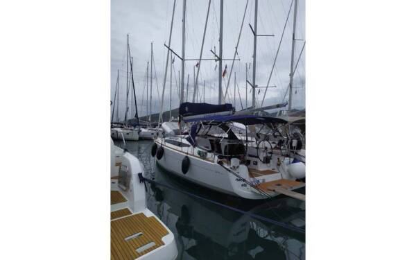 Sun Odyssey 349 Sweet Elli