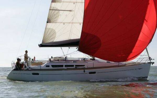Sun Odyssey 42i Praha