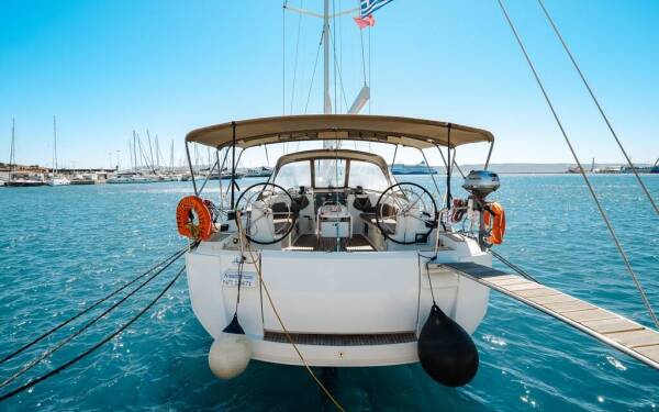 Sun Odyssey 519 Maistros